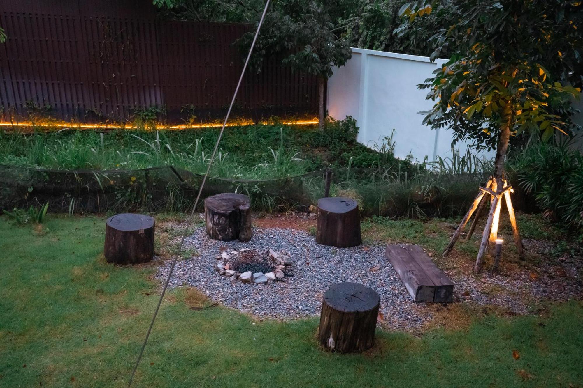 Te Mata Glamping Hotel Nong Nam Daeng Exterior photo