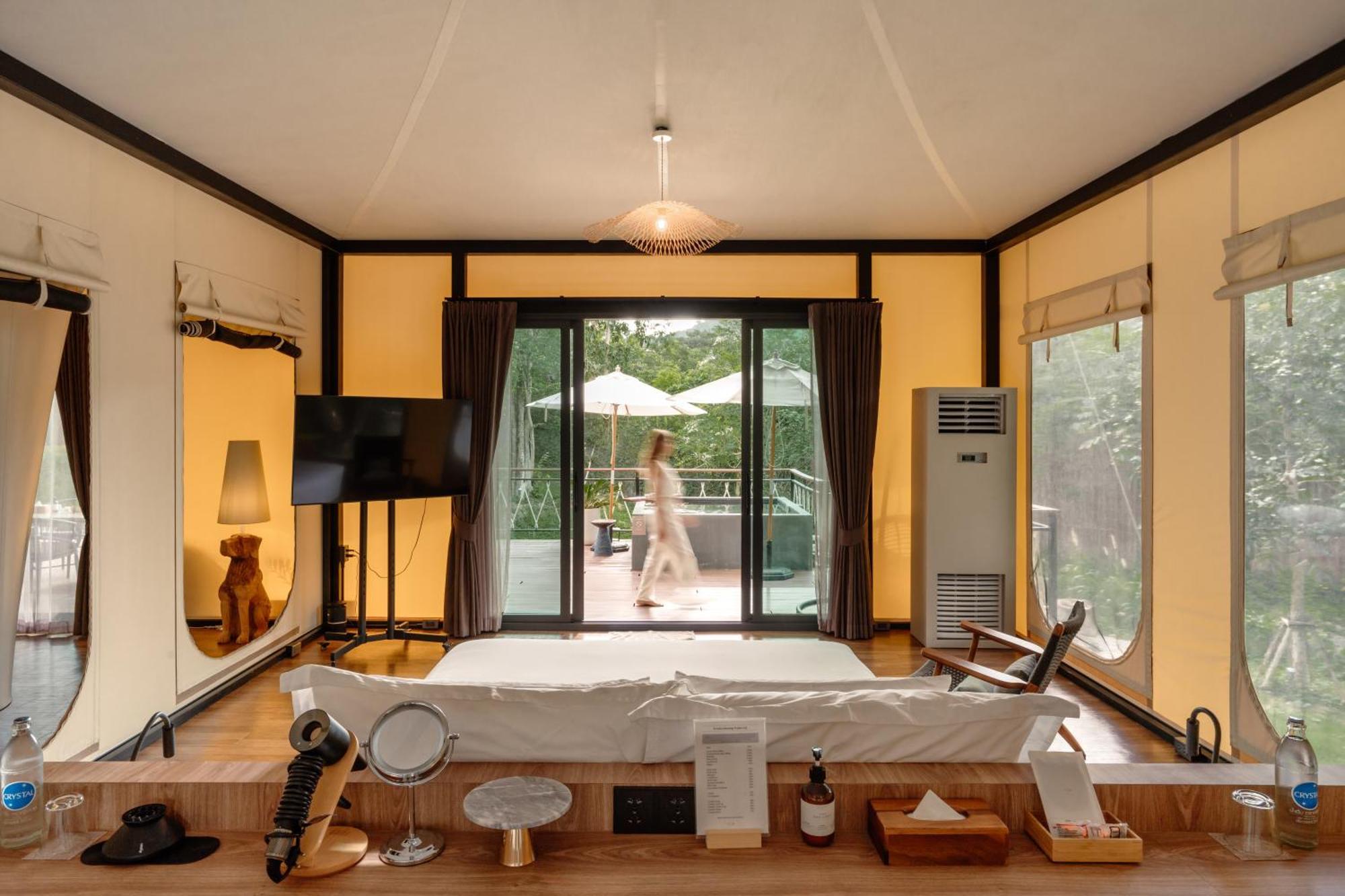Te Mata Glamping Hotel Nong Nam Daeng Exterior photo