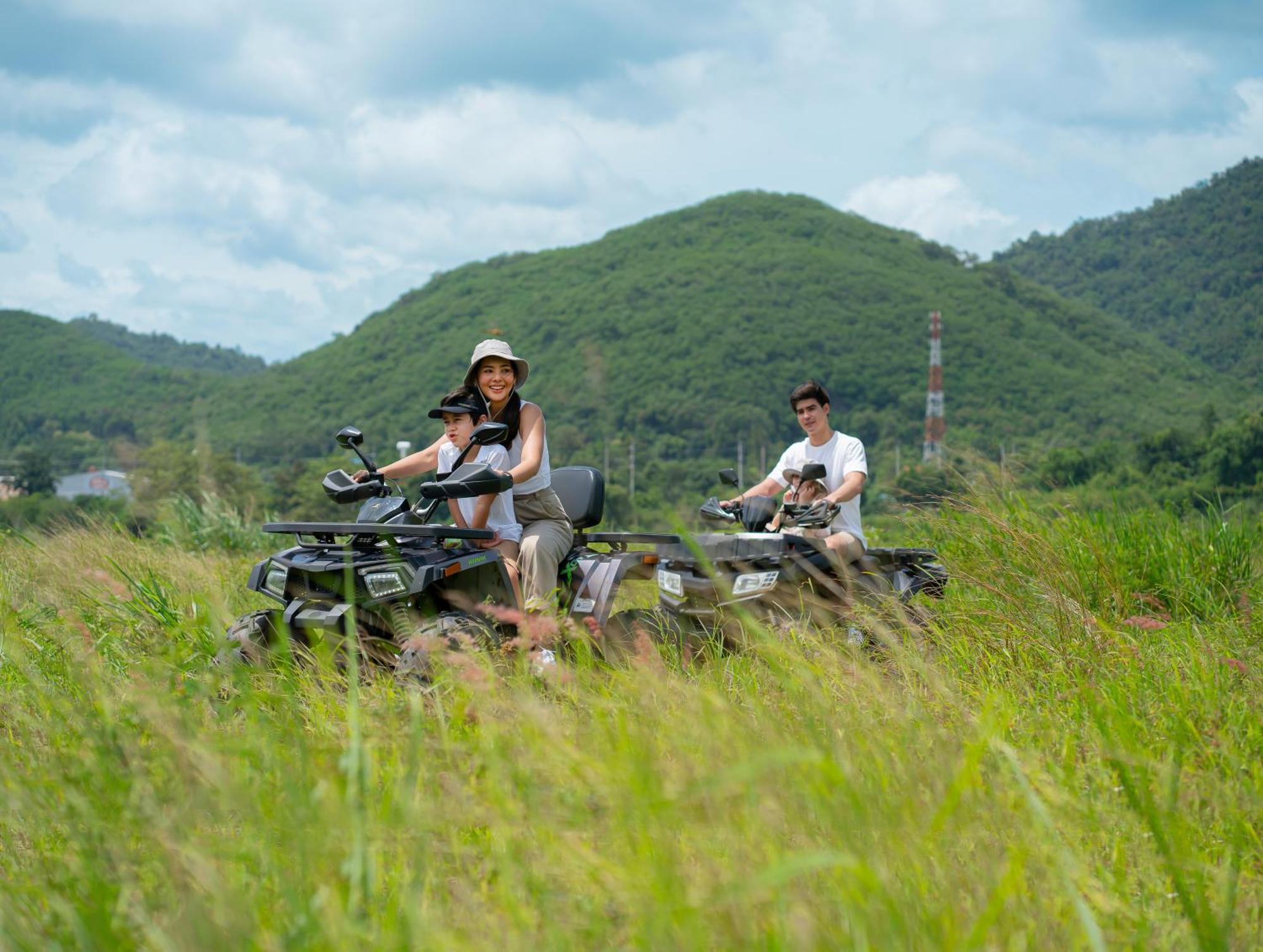 Te Mata Glamping Hotel Nong Nam Daeng Exterior photo